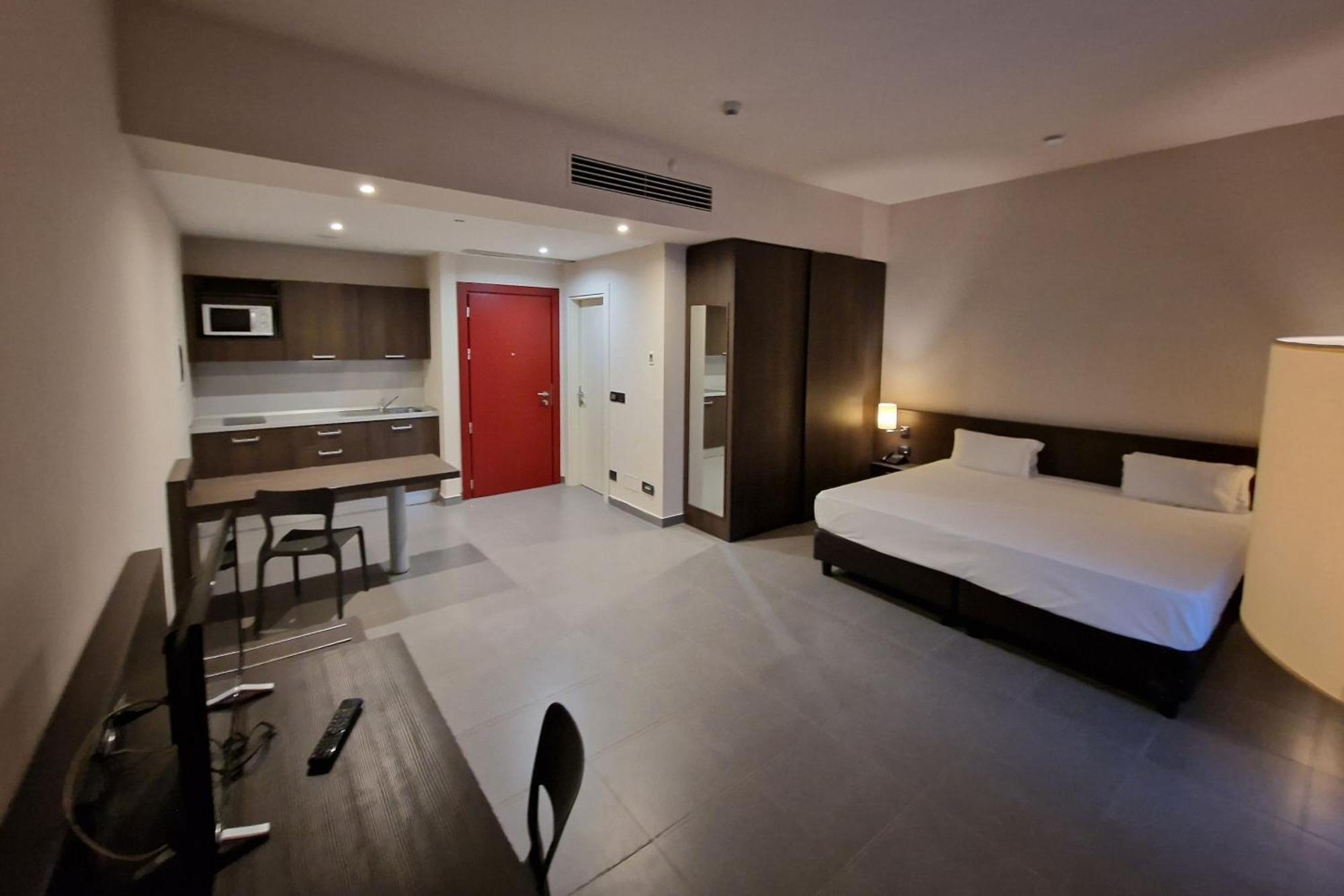 Inn Naples Airport Gricignano dʼAversa Esterno foto